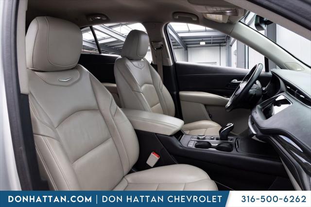 2020 Cadillac XT4 FWD Premium Luxury