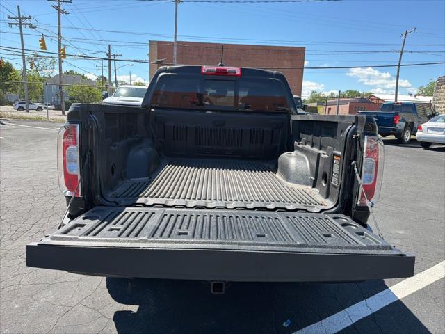 2021 GMC Canyon 4WD Crew Cab Short Box AT4 - Leather