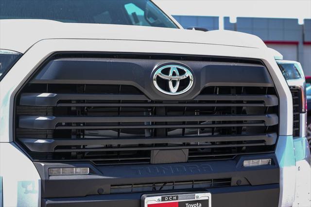 2026 Toyota Tundra SR5 CrewMax 5.5' Bed
