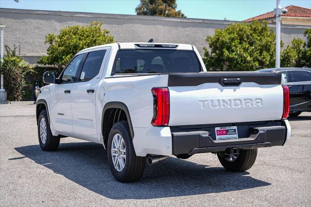 2026 Toyota Tundra SR5 CrewMax 5.5' Bed