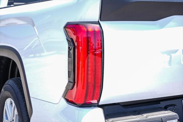 2026 Toyota Tundra SR5 CrewMax 5.5' Bed