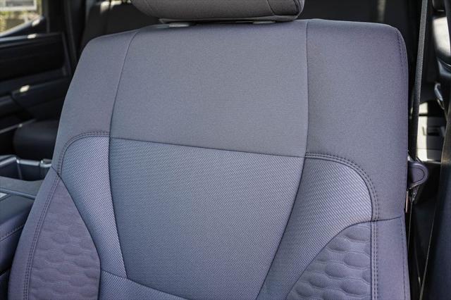 2026 Toyota Tundra SR5 CrewMax 5.5' Bed