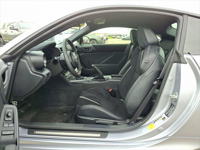 2025 Toyota GR86 Premium