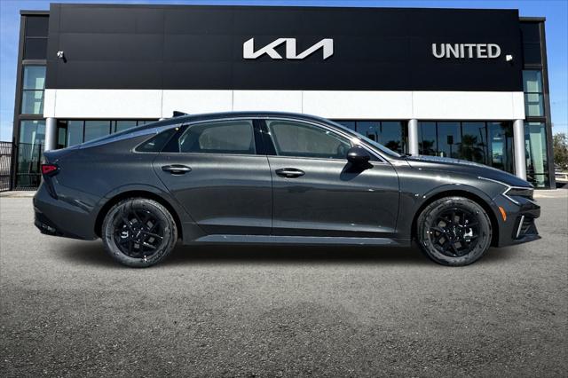 2026 Kia K5 LXS FWD