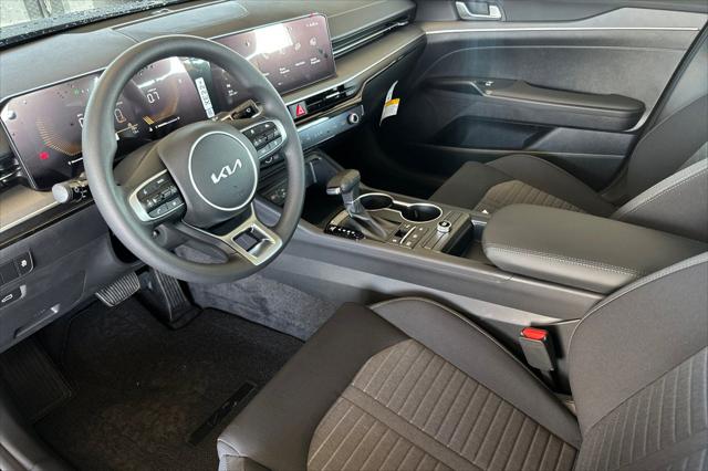 2026 Kia K5 LXS FWD