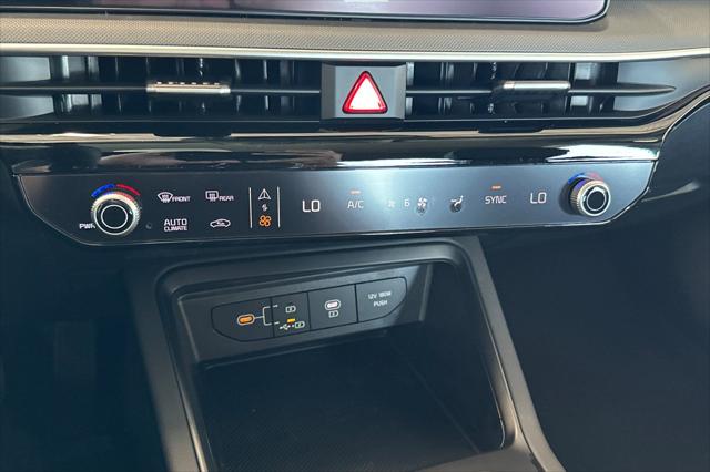 2026 Kia K5 LXS FWD
