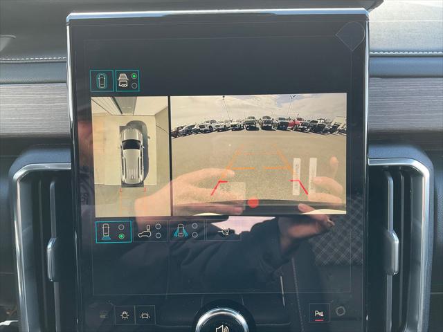 2026 GMC Acadia Denali AWD