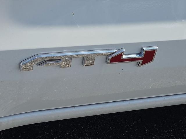 2026 GMC Canyon AT4, 4WD