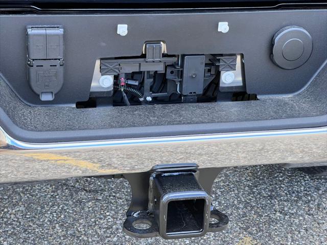 2026 GMC Sierra 2500HD Crew Cab, Standard Bed, SLT, 4WD