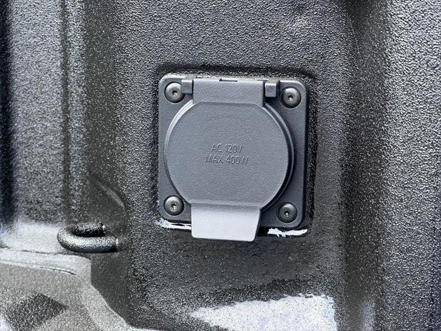 2026 GMC Sierra 2500HD Crew Cab, Standard Bed, SLT, 4WD