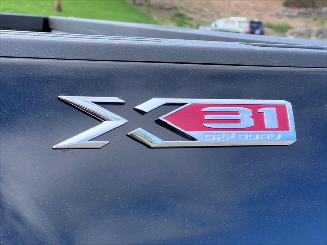 2026 GMC Sierra 2500HD Crew Cab, Standard Bed, SLT, 4WD