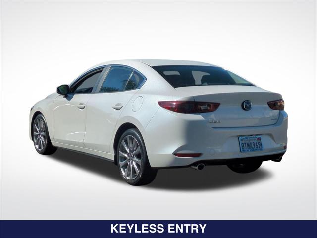 2021 Mazda Mazda3 Select