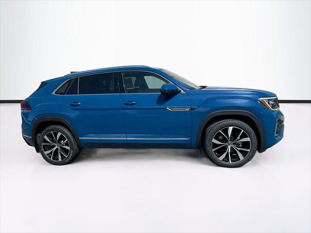 2026 Volkswagen Atlas Cross Sport SEL Premium R-Line