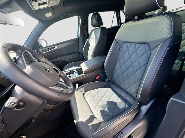 2026 Volkswagen Atlas Cross Sport SEL Premium R-Line