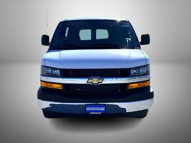 2026 Chevrolet Express Cargo Van 3500 Extended Wheelbase, WT, RWD
