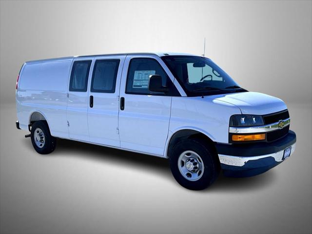 2026 Chevrolet Express Cargo Van 3500 Extended Wheelbase, WT, RWD