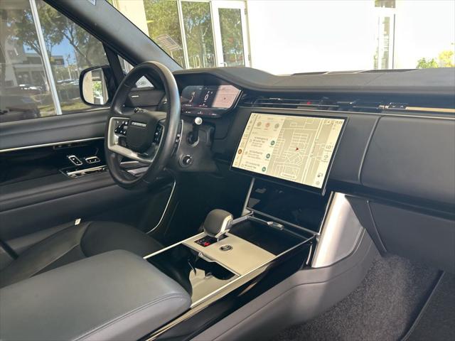 2024 Land Rover Range Rover P400 SE