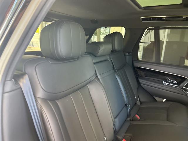 2024 Land Rover Range Rover P400 SE