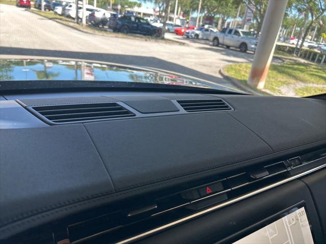 2024 Land Rover Range Rover P400 SE