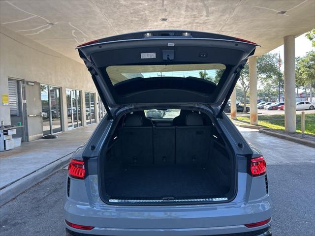 2024 Audi RS Q8 TFSI quattro Tiptronic