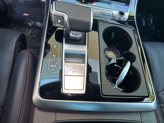 2024 Audi RS Q8 TFSI quattro Tiptronic