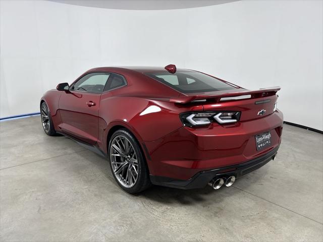 2022 Chevrolet Camaro RWD Coupe ZL1