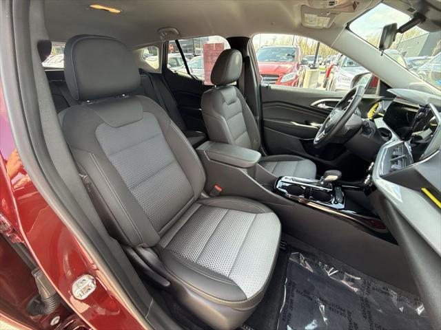 2024 Chevrolet Trax FWD LT