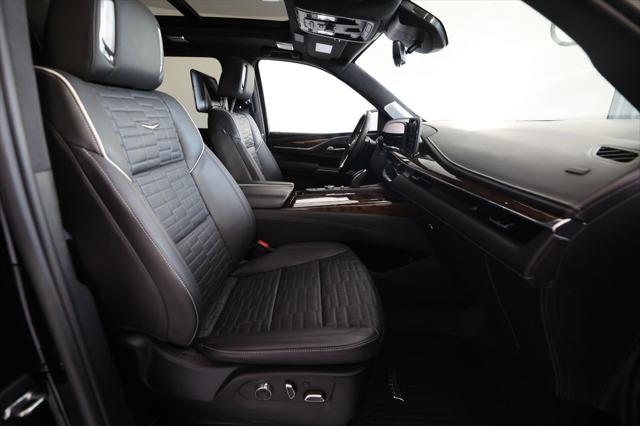 2024 Cadillac Escalade ESV 4WD Premium Luxury Platinum