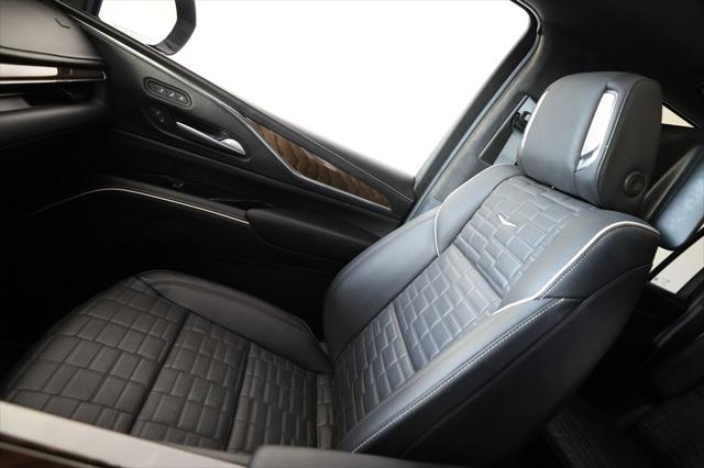 2024 Cadillac Escalade ESV 4WD Premium Luxury Platinum