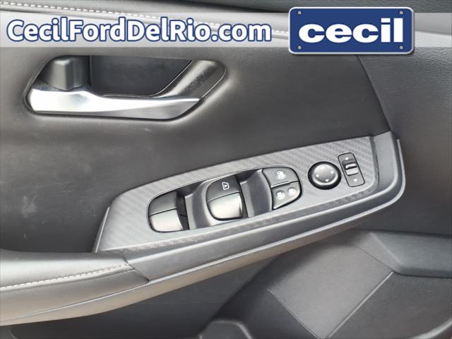 2024 Nissan Sentra SV Xtronic CVT