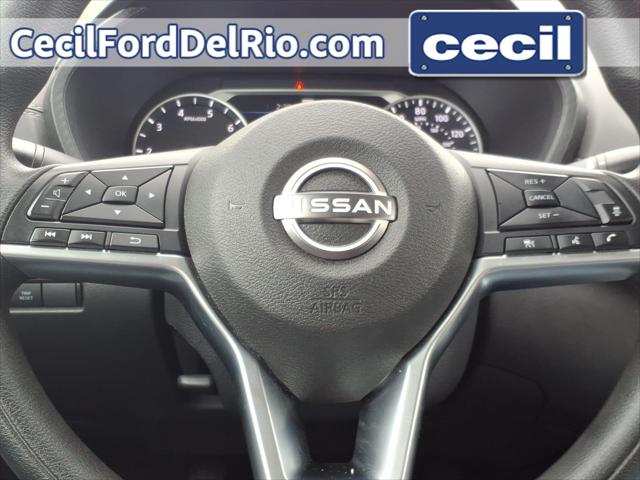 2024 Nissan Sentra SV Xtronic CVT
