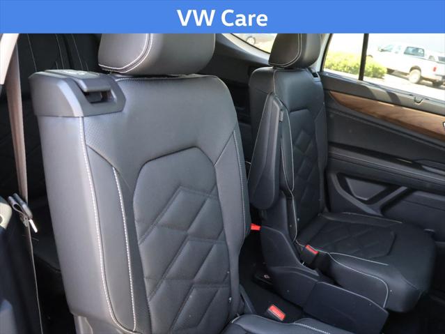 2026 Volkswagen Atlas SE with Technology