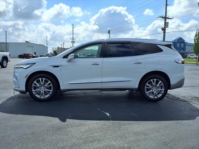 2023 Buick Enclave Essence FWD