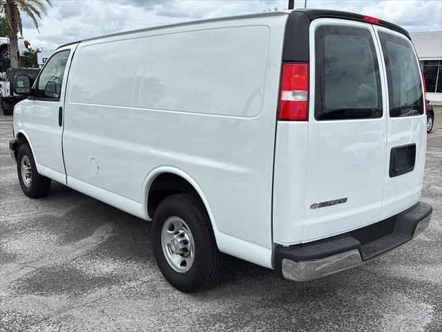 2024 Chevrolet Express Cargo Van RWD 2500 Regular Wheelbase WT