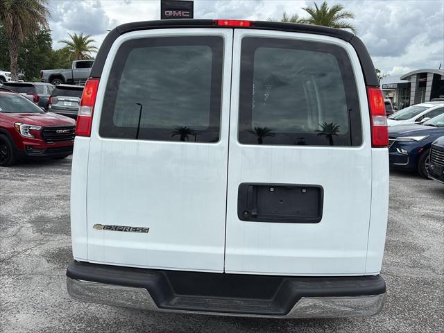 2024 Chevrolet Express Cargo Van RWD 2500 Regular Wheelbase WT