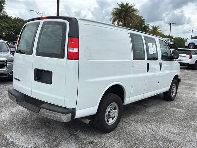 2024 Chevrolet Express Cargo Van RWD 2500 Regular Wheelbase WT