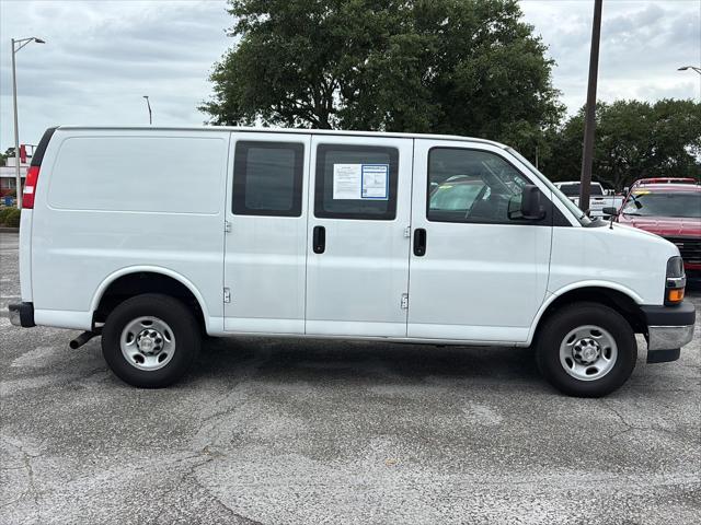 2024 Chevrolet Express Cargo Van RWD 2500 Regular Wheelbase WT