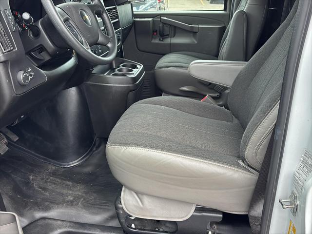 2024 Chevrolet Express Cargo Van RWD 2500 Regular Wheelbase WT