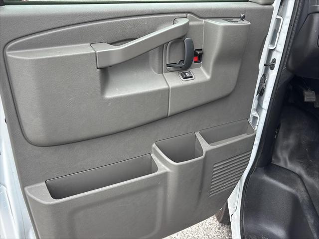 2024 Chevrolet Express Cargo Van RWD 2500 Regular Wheelbase WT