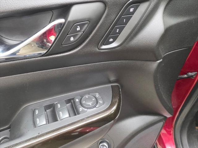 2023 GMC Acadia AT4