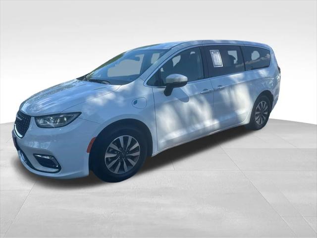 2023 Chrysler Pacifica Hybrid Touring L 2023 Chrysler Pacifica Hybrid Touring L