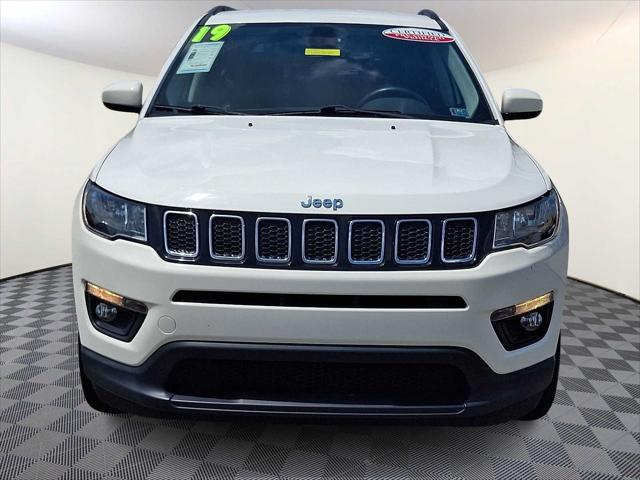 2019 Jeep Compass Latitude 4x4 2019 Jeep Compass Latitude 4x4