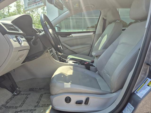 2013 Volkswagen Passat 2.5L SE