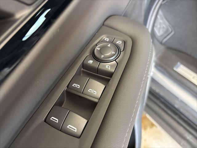 2026 Chevrolet Suburban LT, RWD