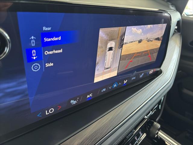 2026 Chevrolet Suburban LT, RWD