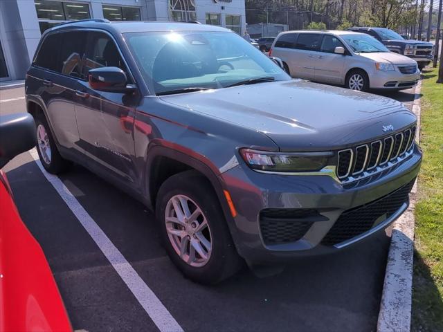2023 Jeep Grand Cherokee Laredo X 4x4