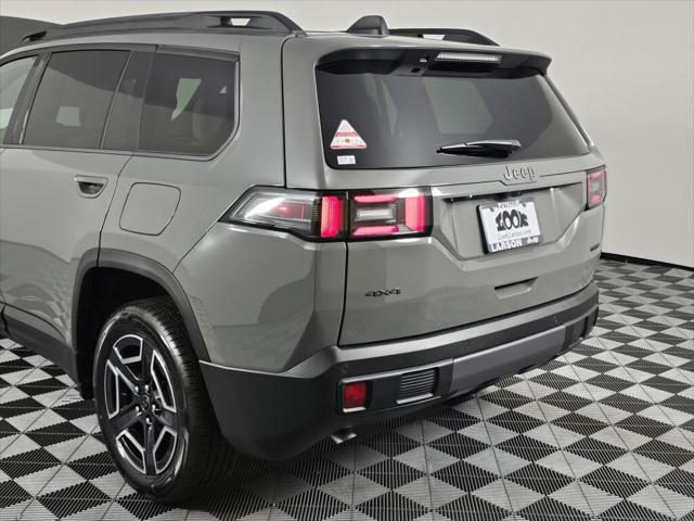 2026 Jeep Cherokee Laredo 4x4