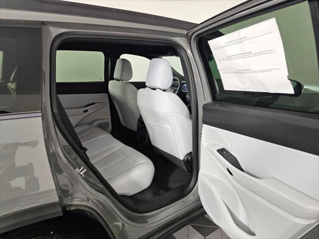 2026 Jeep Cherokee Laredo 4x4