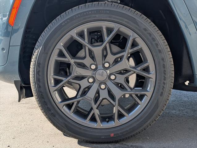2026 Jeep Grand Cherokee L Summit 4x4