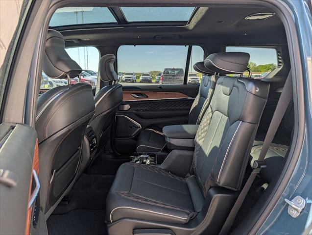 2026 Jeep Grand Cherokee L Summit 4x4